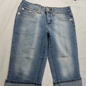 Jean capris